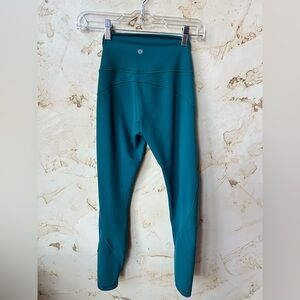 ✨ Lululemon In Movement Leggings Size 4 High Rise Teal EUC